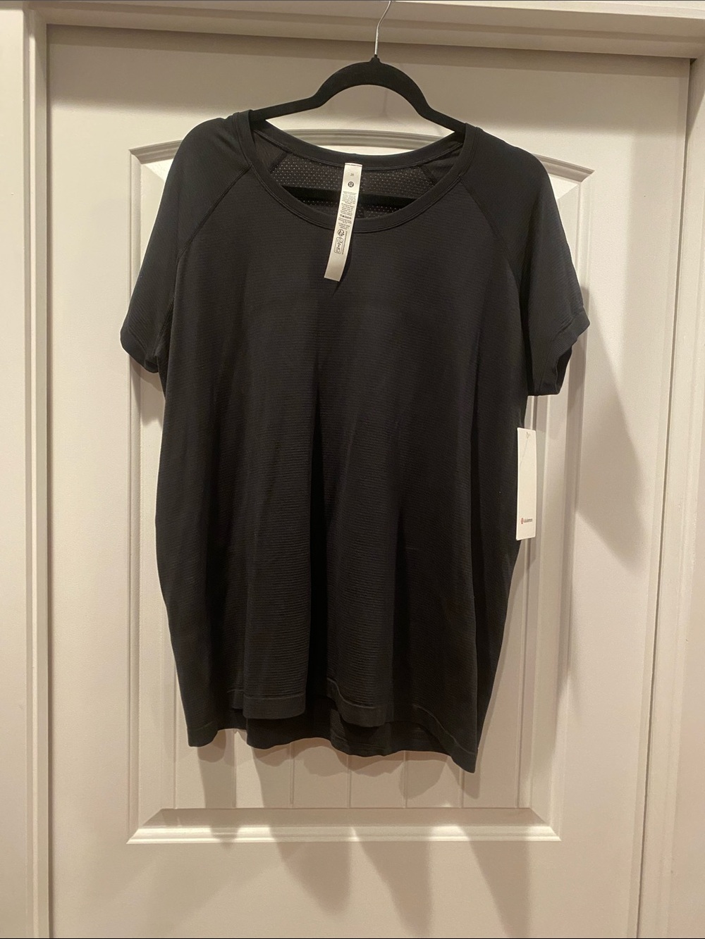 lululemon athletica Black Short Sleeve Crew Tee